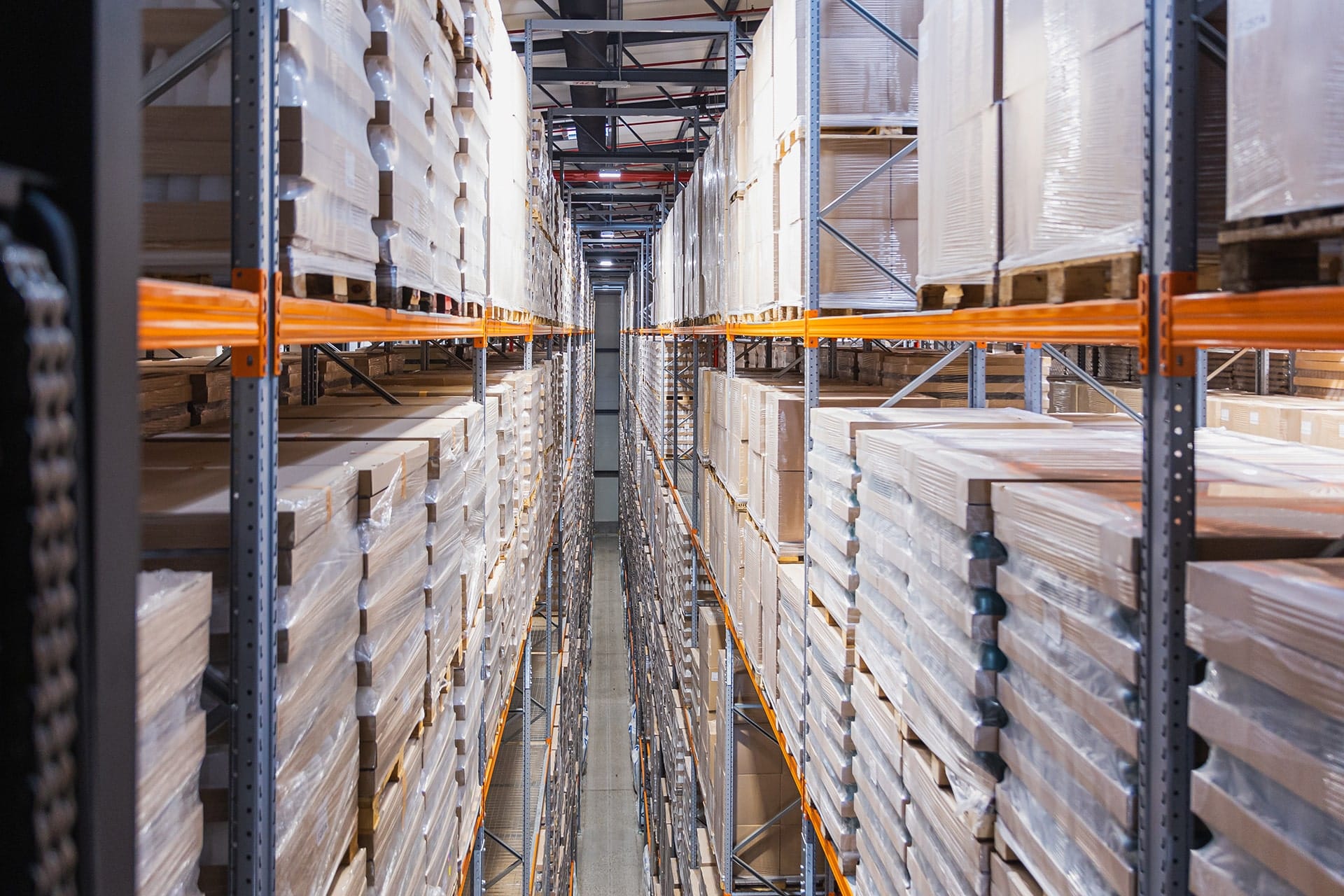 FlexPET warehouse racks with pallets of packaging